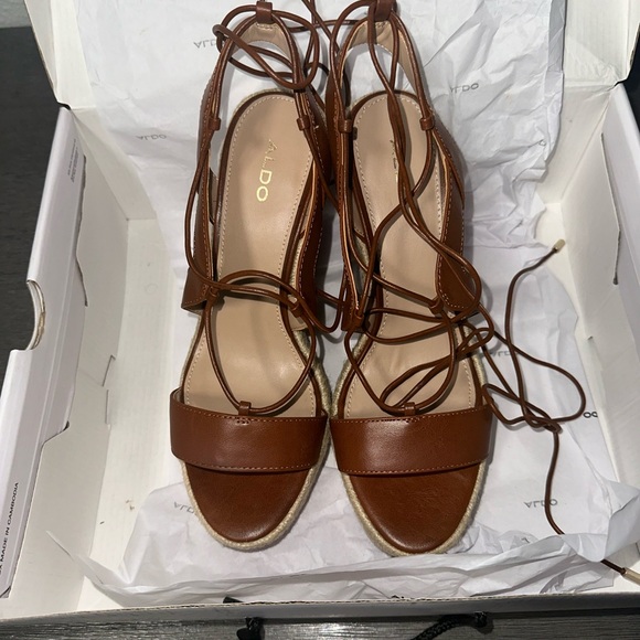 Aldo oxandra 220-cognac platform wedges - Picture 2 of 7